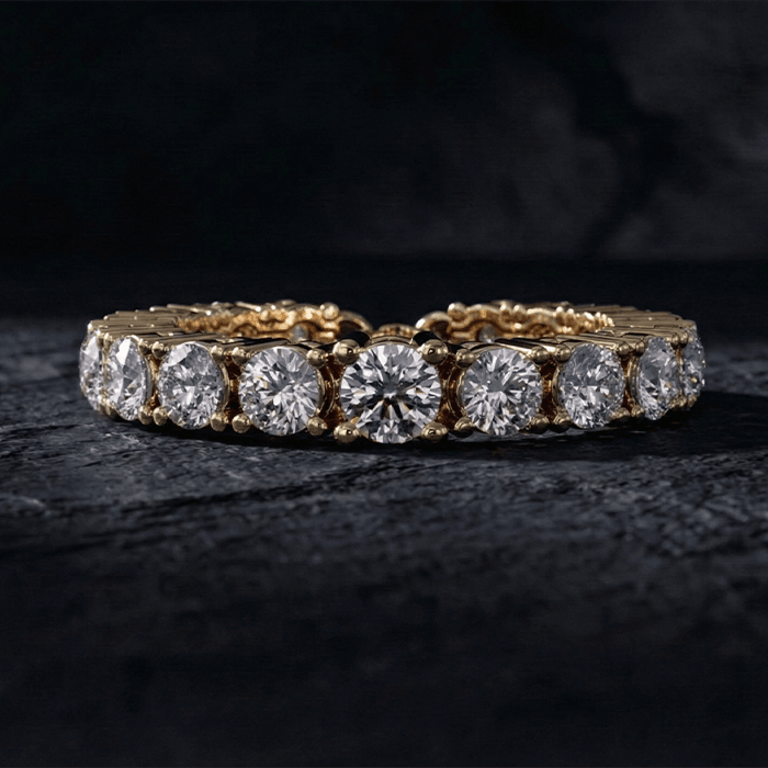 Classic Round Diamond Tennis Bracelet - Image 1